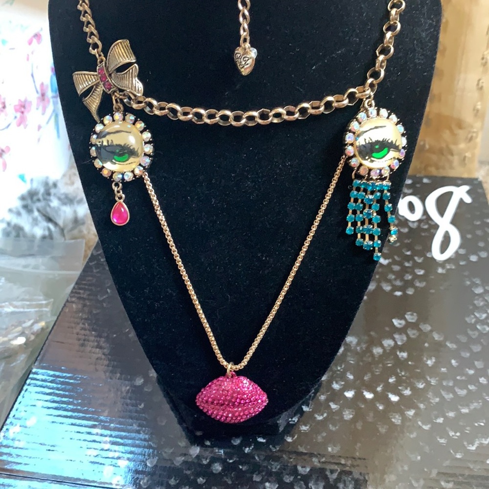 Betsey johnson The eyes have it necklace